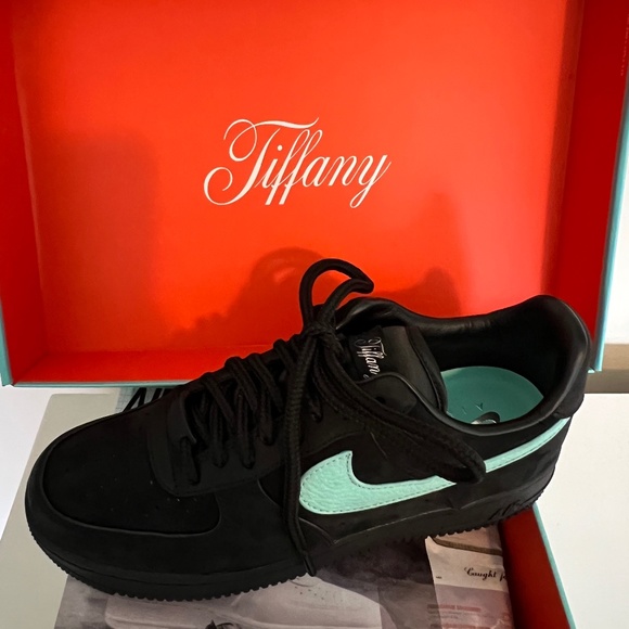 Nike x Tiffany Air Force 1 1837 - Picture 1 of 15
